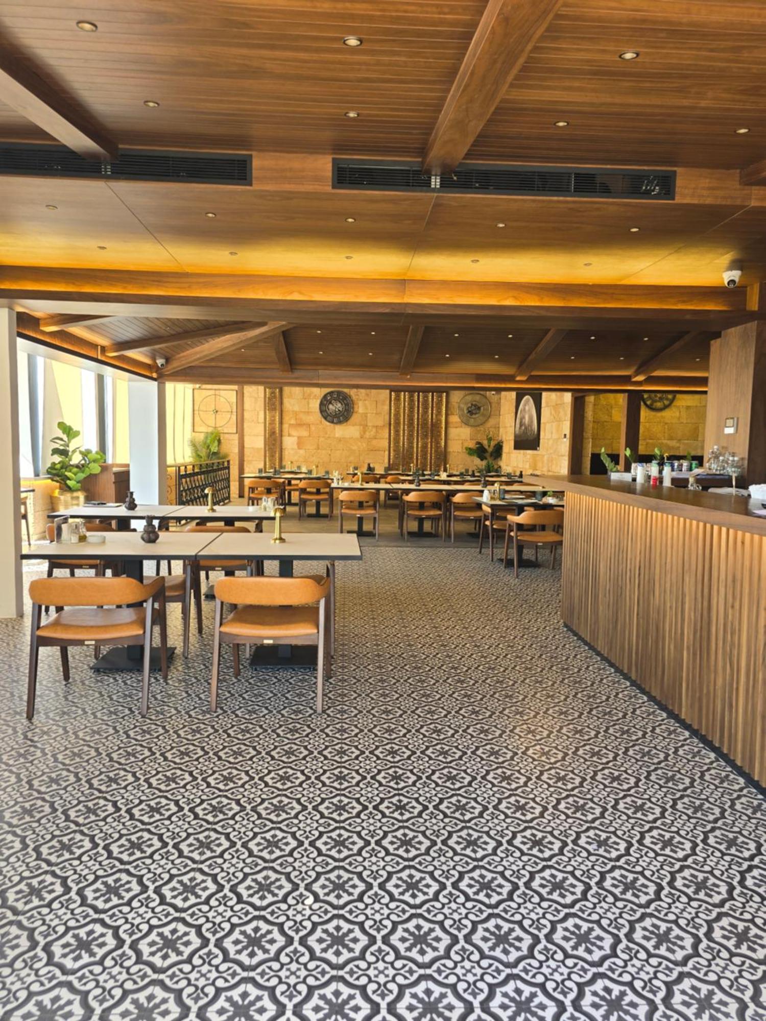 Maximus Hotel Byblos Exterior photo